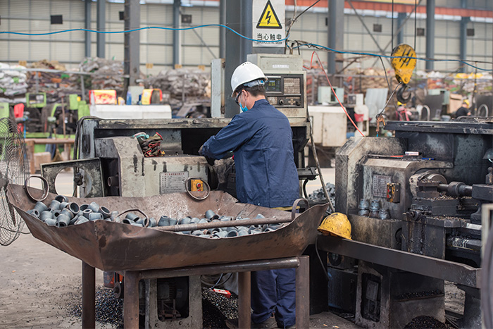 北海网架锥头车间